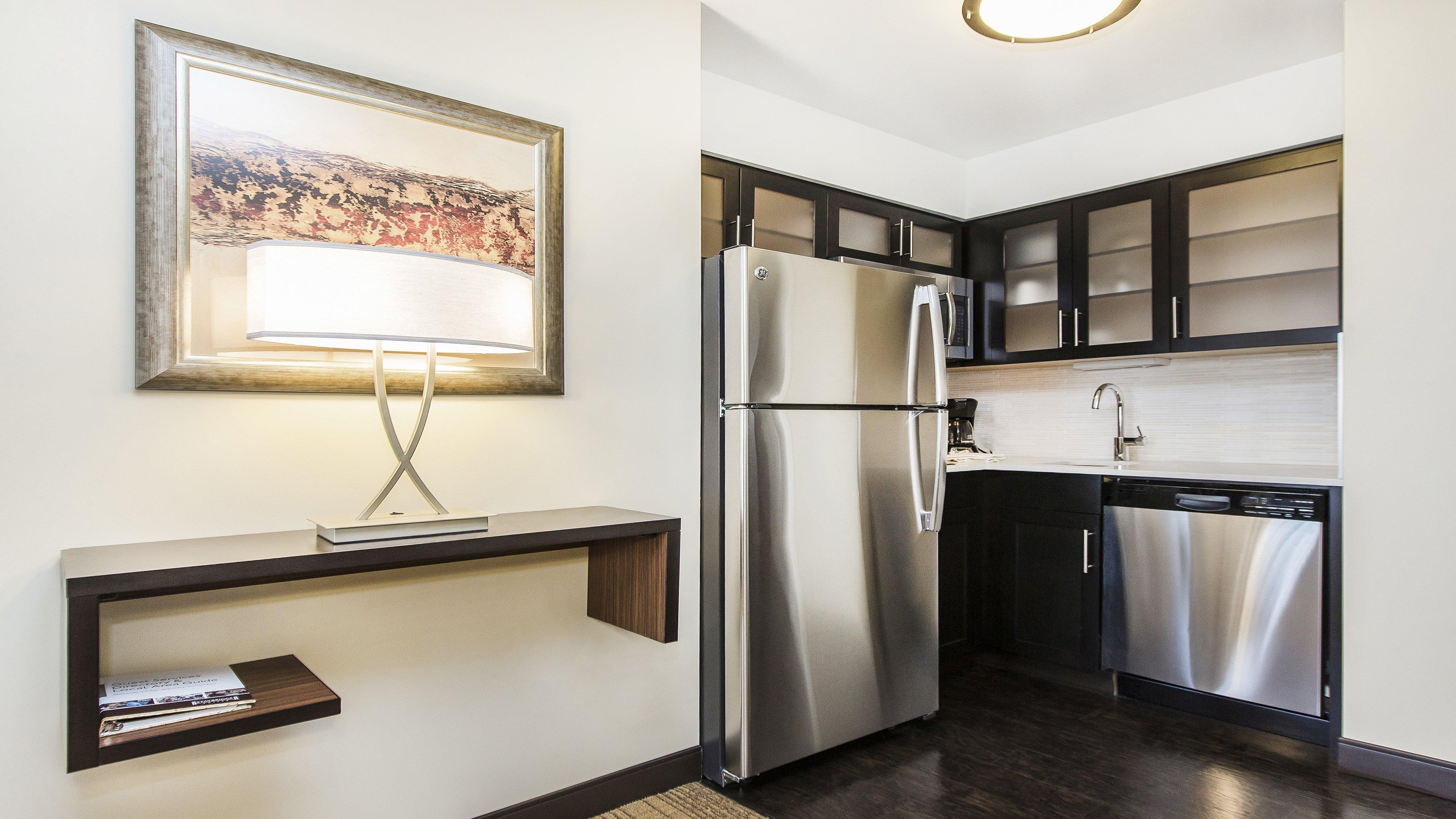 Staybridge Suites West Edmonton By Ihg מראה חיצוני תמונה