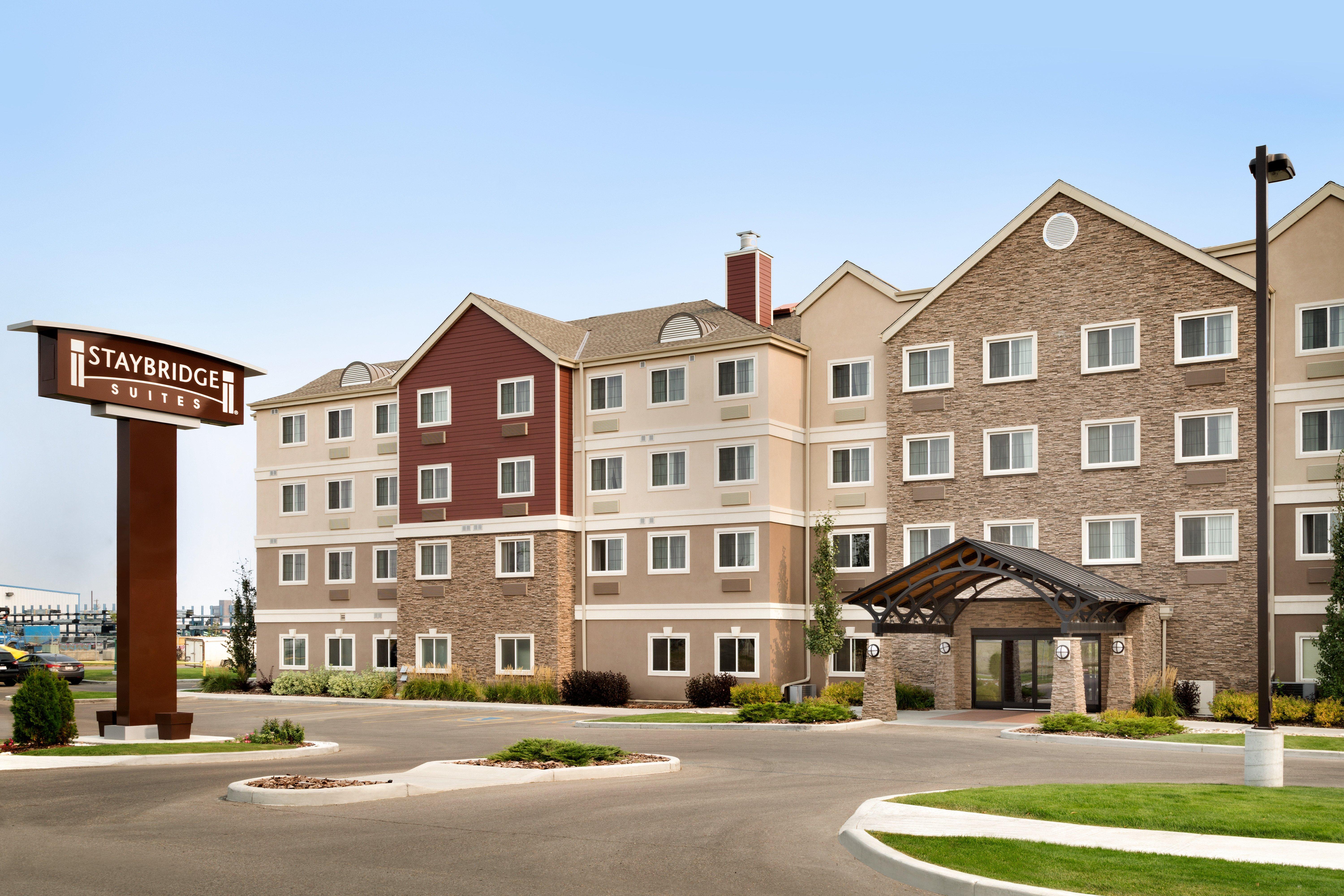 Staybridge Suites West Edmonton By Ihg מראה חיצוני תמונה