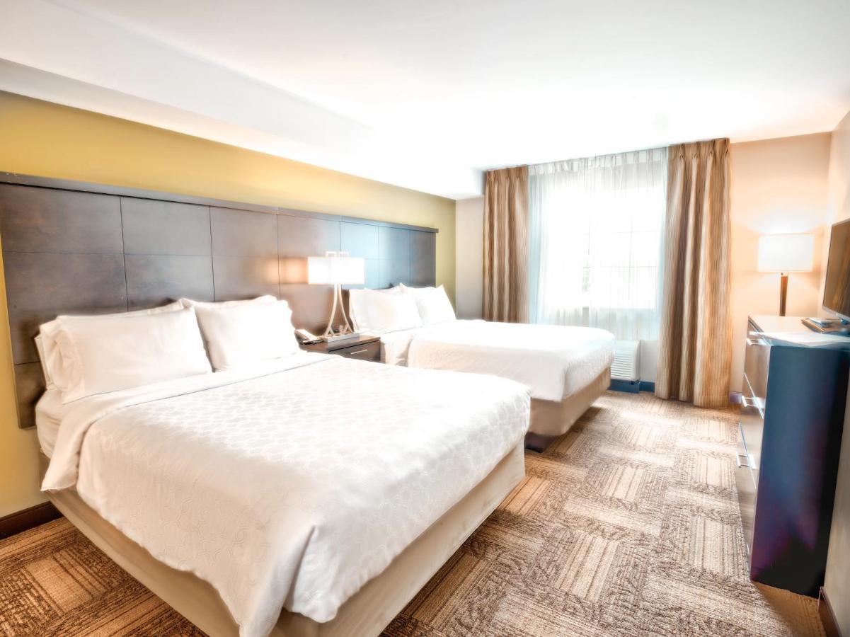Staybridge Suites West Edmonton By Ihg מראה חיצוני תמונה