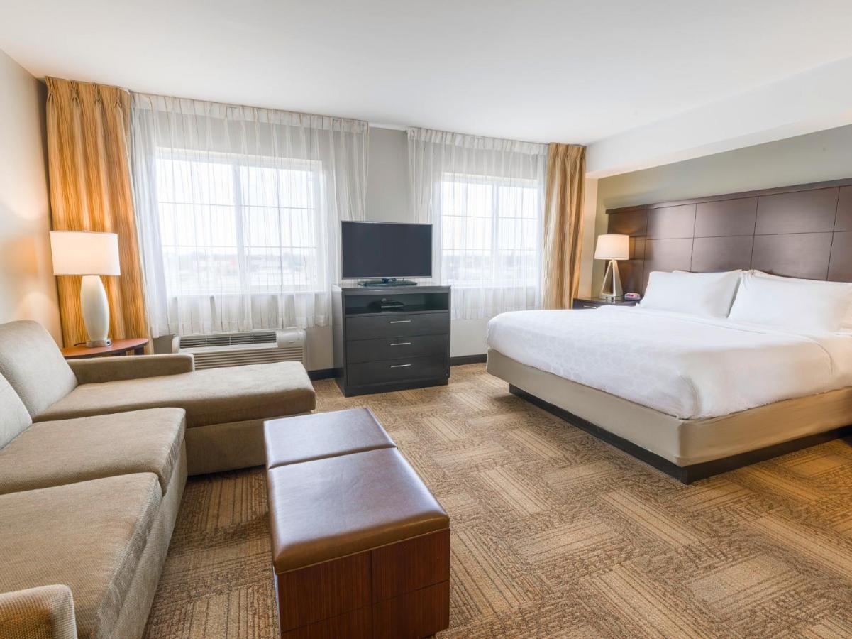 Staybridge Suites West Edmonton By Ihg מראה חיצוני תמונה